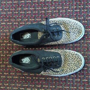 Vans AUTHENTICS Black and Leopard Pattern Sneakers